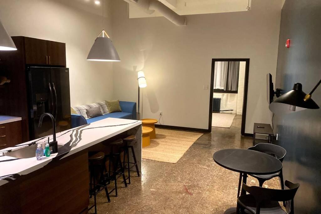 3E-Spacious close to PITT/CMU/Carlow, Sleeps 4 Pittsburgh Exterior foto